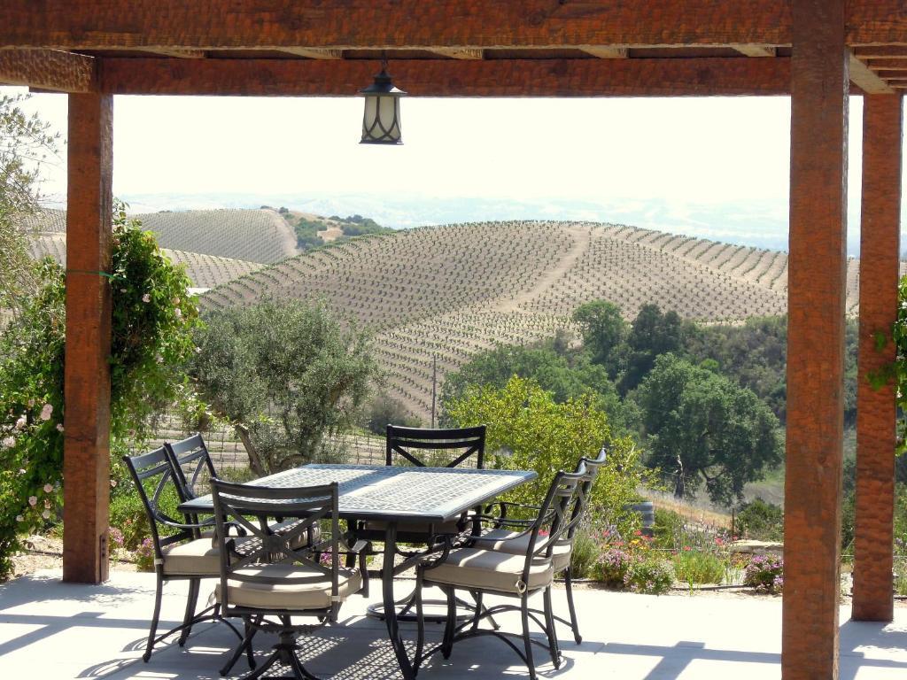Croad Vineyards - The Inn 3*